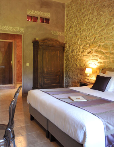 room césarine - mas terre des anges